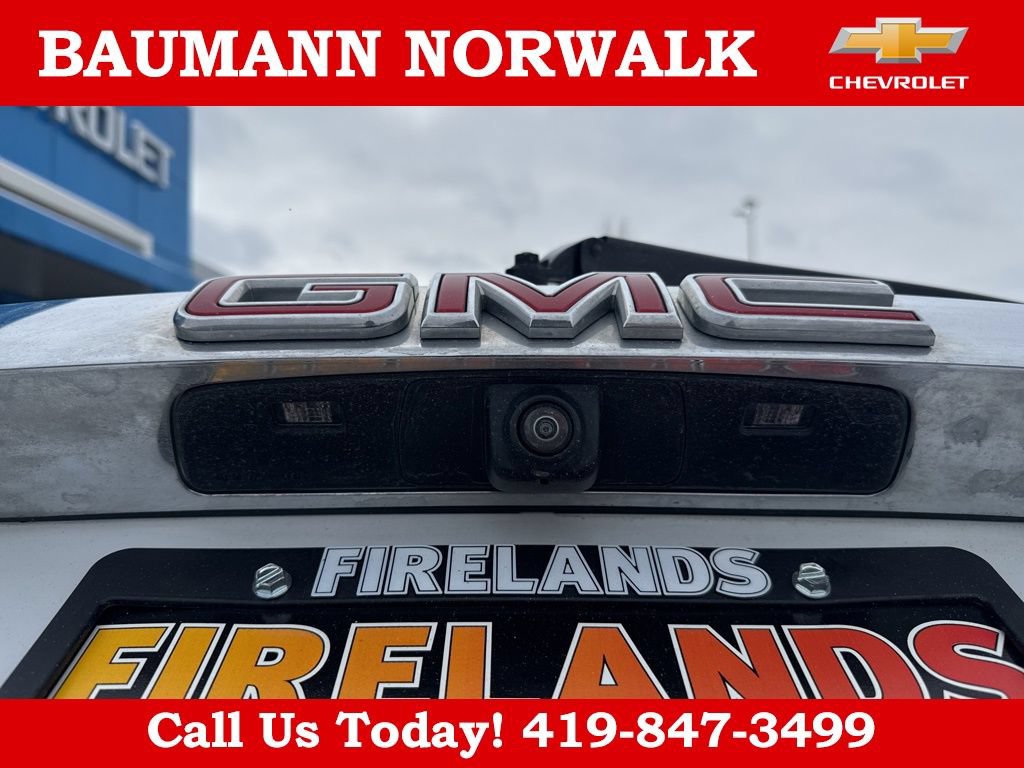 Used 2023 GMC Acadia SLE AWD/4WD image 32