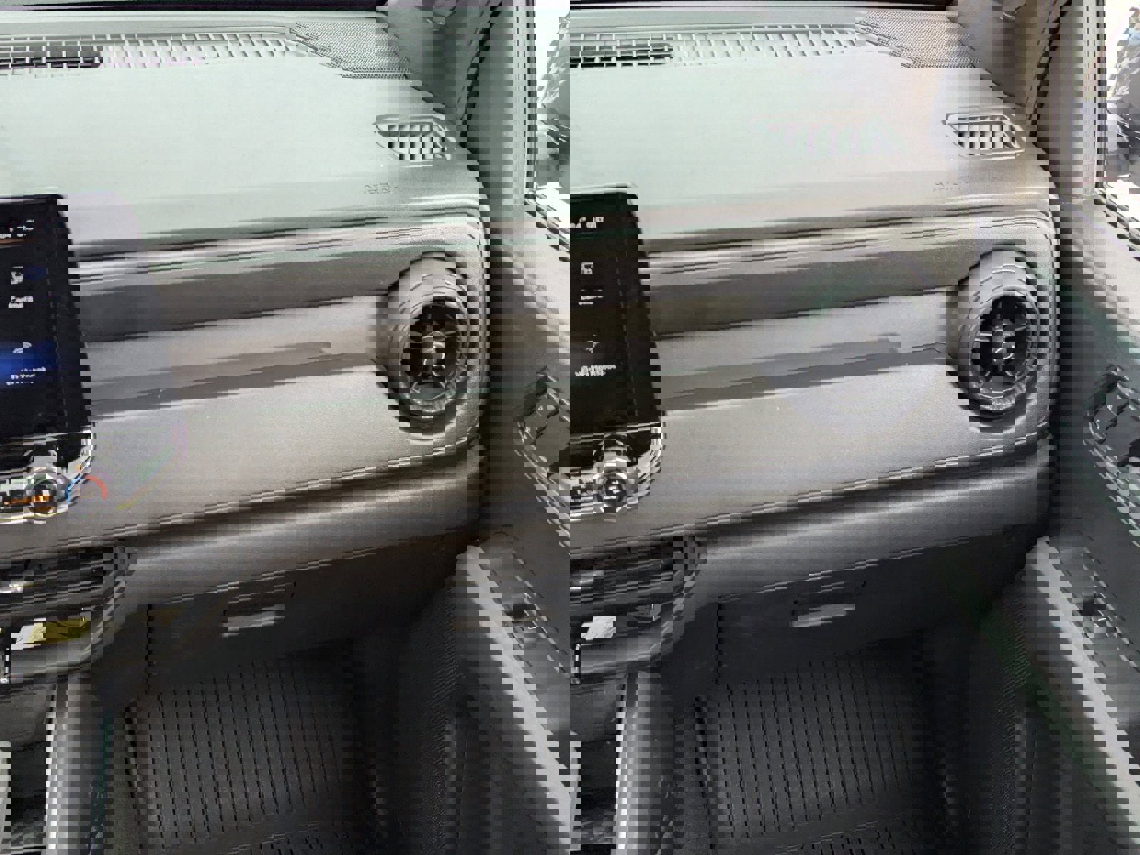 Used 2025 Chevrolet Colorado Trail Boss image 18