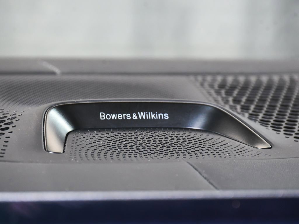 Used 2025 BMW X6 M Competition w/ Executive Package AWD/4WD image 44