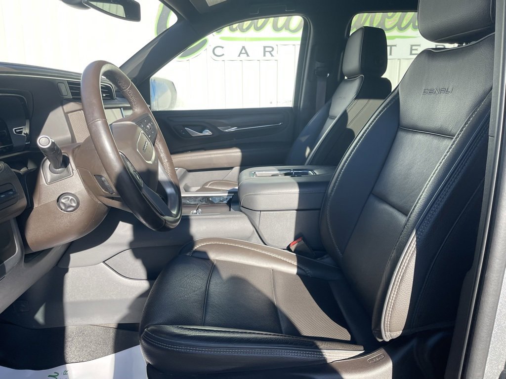 Used 2022 GMC Yukon Denali image 15