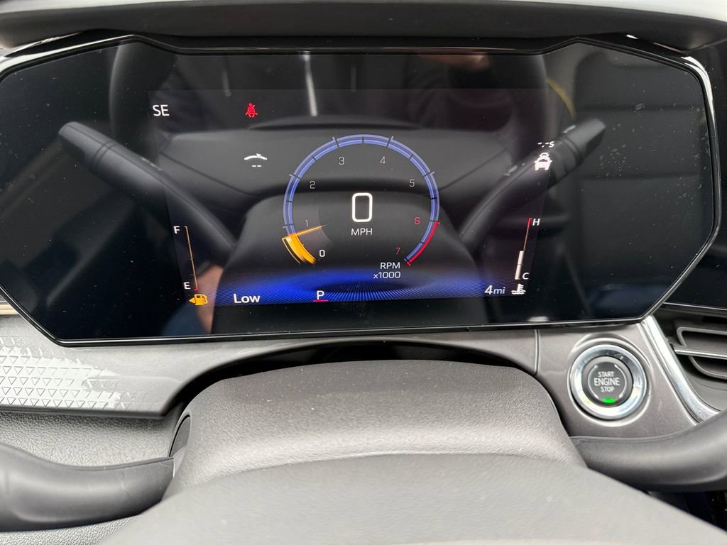 New 2026 Chevrolet Trax ACTIV w/ Sunroof Package image 18