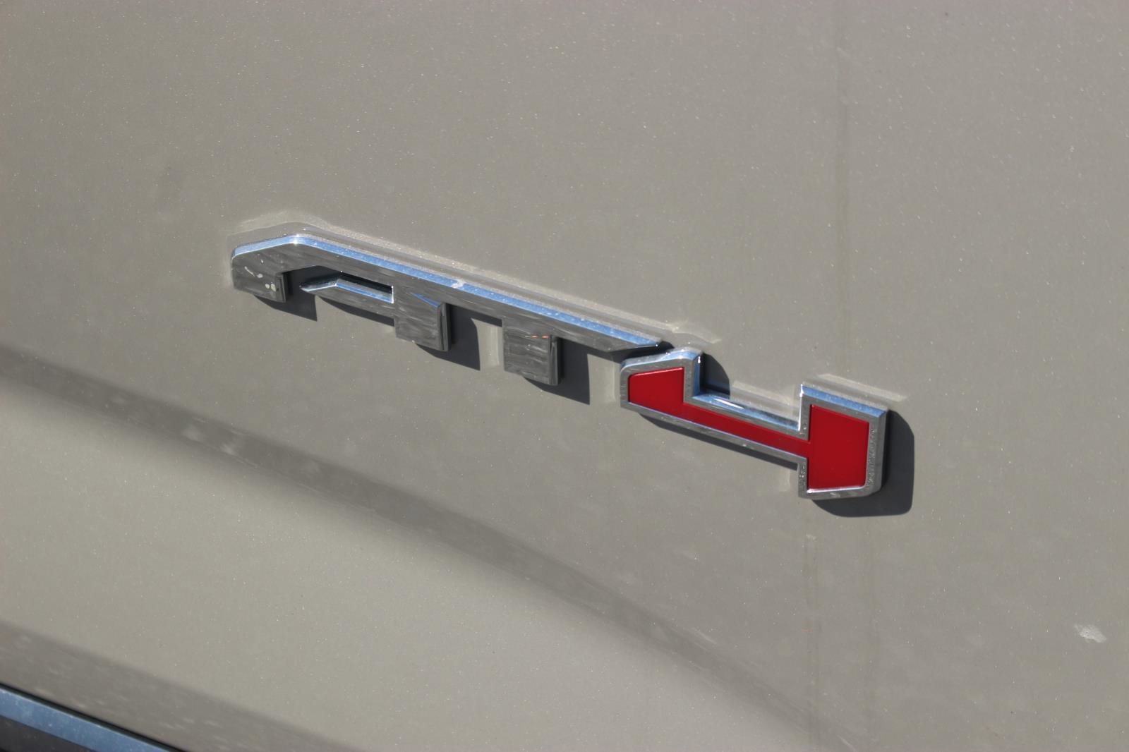 New 2026 GMC Terrain AT4 w/ Convenience Package III image 10