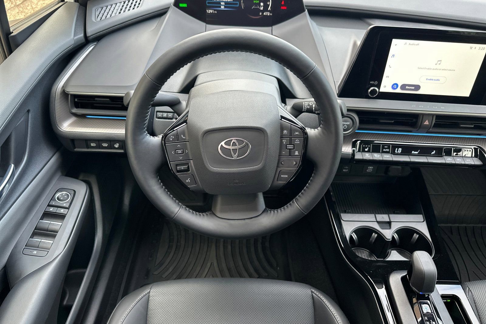 Used 2026 Toyota Prius XLE image 15