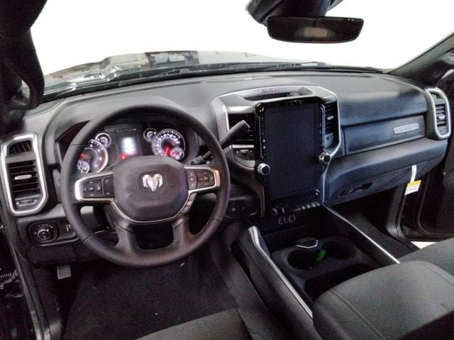 New 2026 RAM 2500 Big Horn AWD/4WD image 29