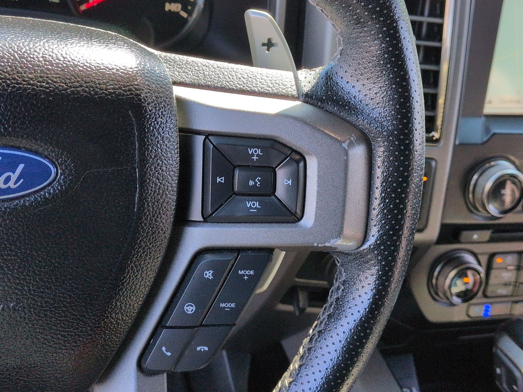 Used 2018 Ford F150 Raptor w/ Equipment Group 802A Luxury AWD/4WD image 19