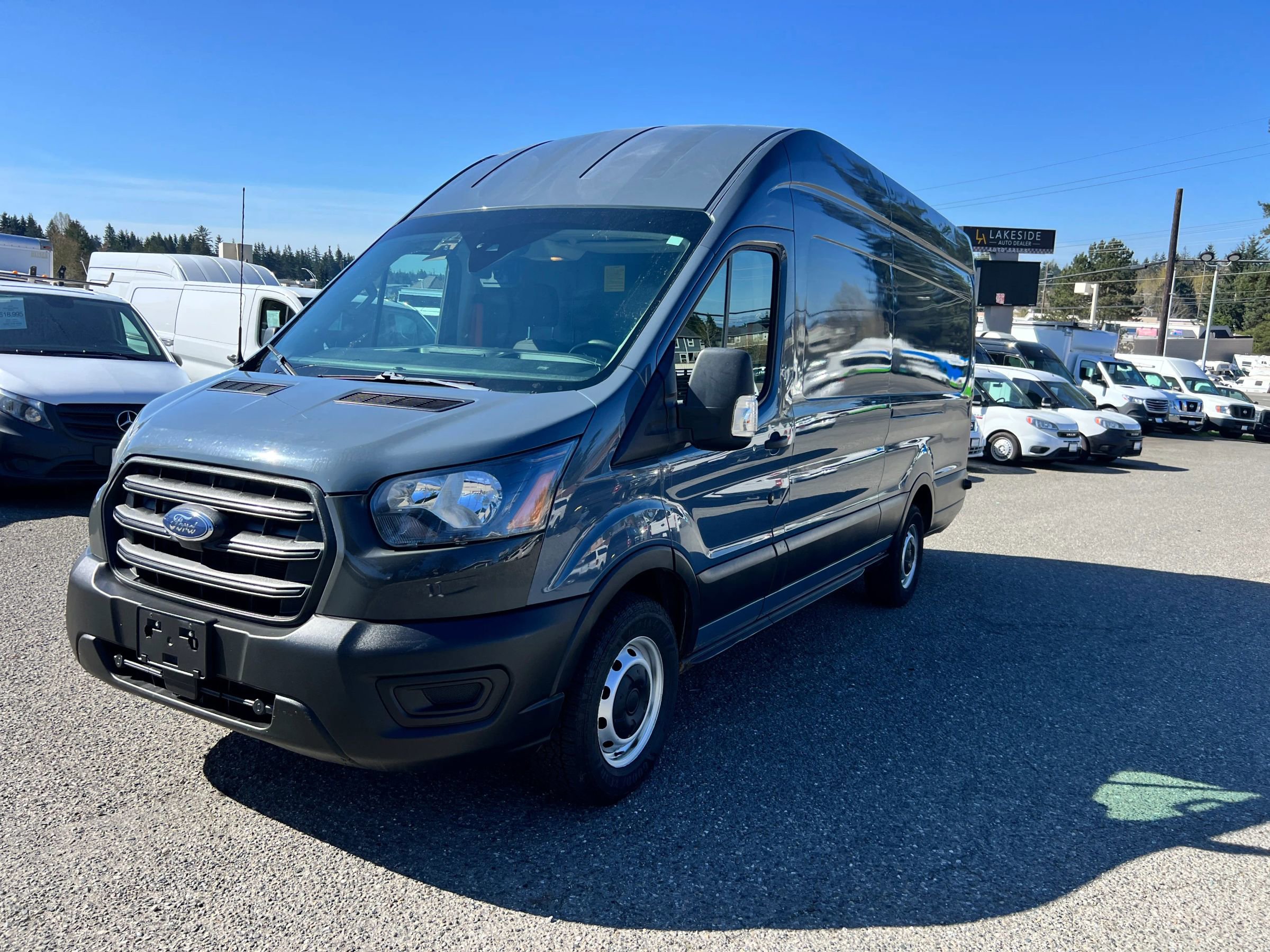 Used 2020 Ford Transit 250 148 High Roof Extended image 1