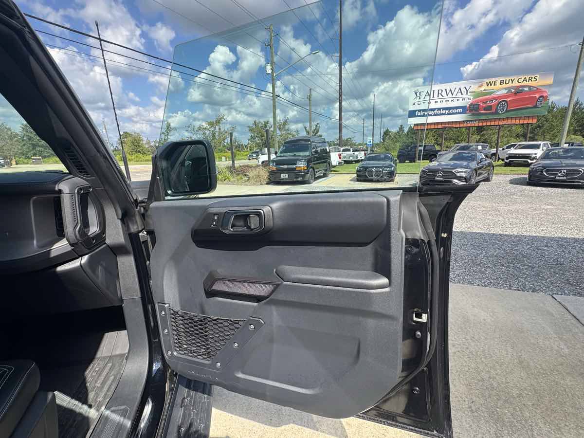 Used 2025 Ford Bronco Outer Banks AWD/4WD image 24