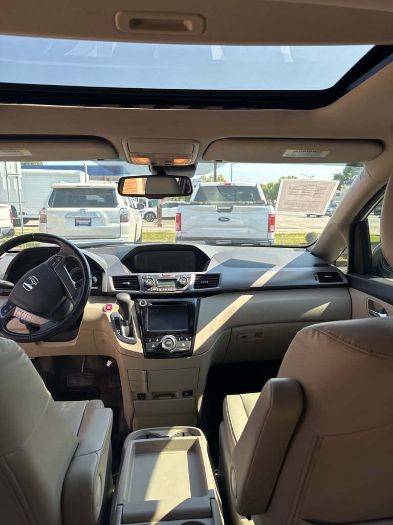 Used 2015 Honda Odyssey EX-L image 10