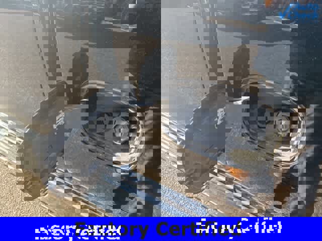 Certified 2022 GMC Sierra 1500 SLE w/ Preferred Package image 10