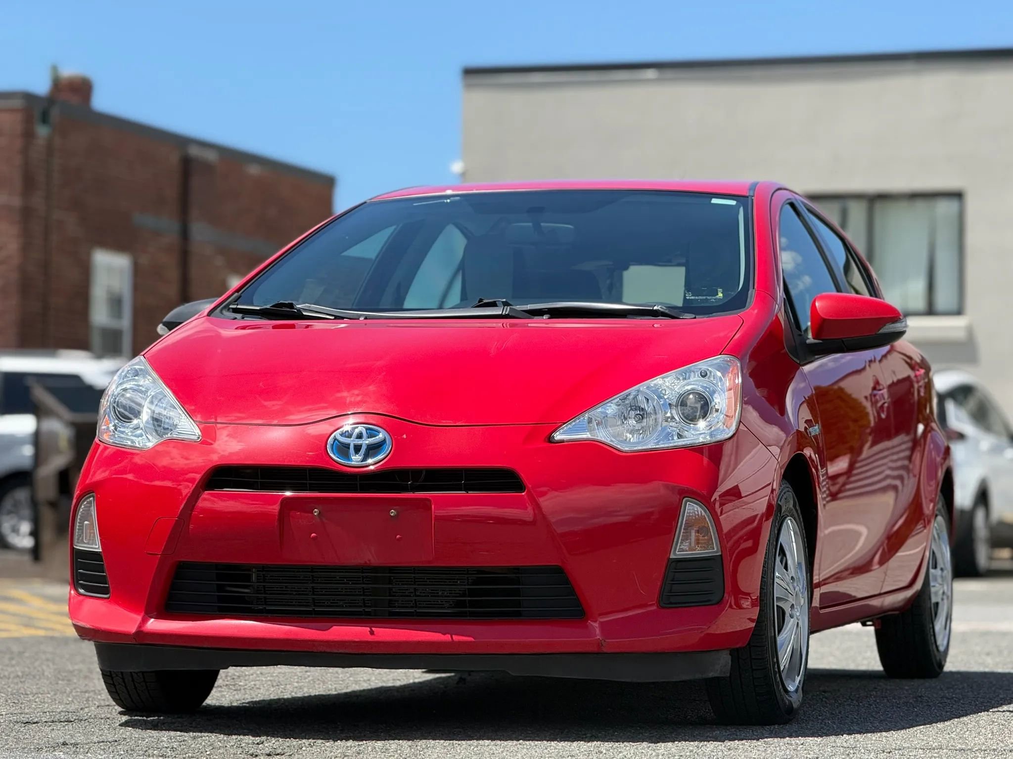 Used 2012 Toyota Prius C One FWD image 1