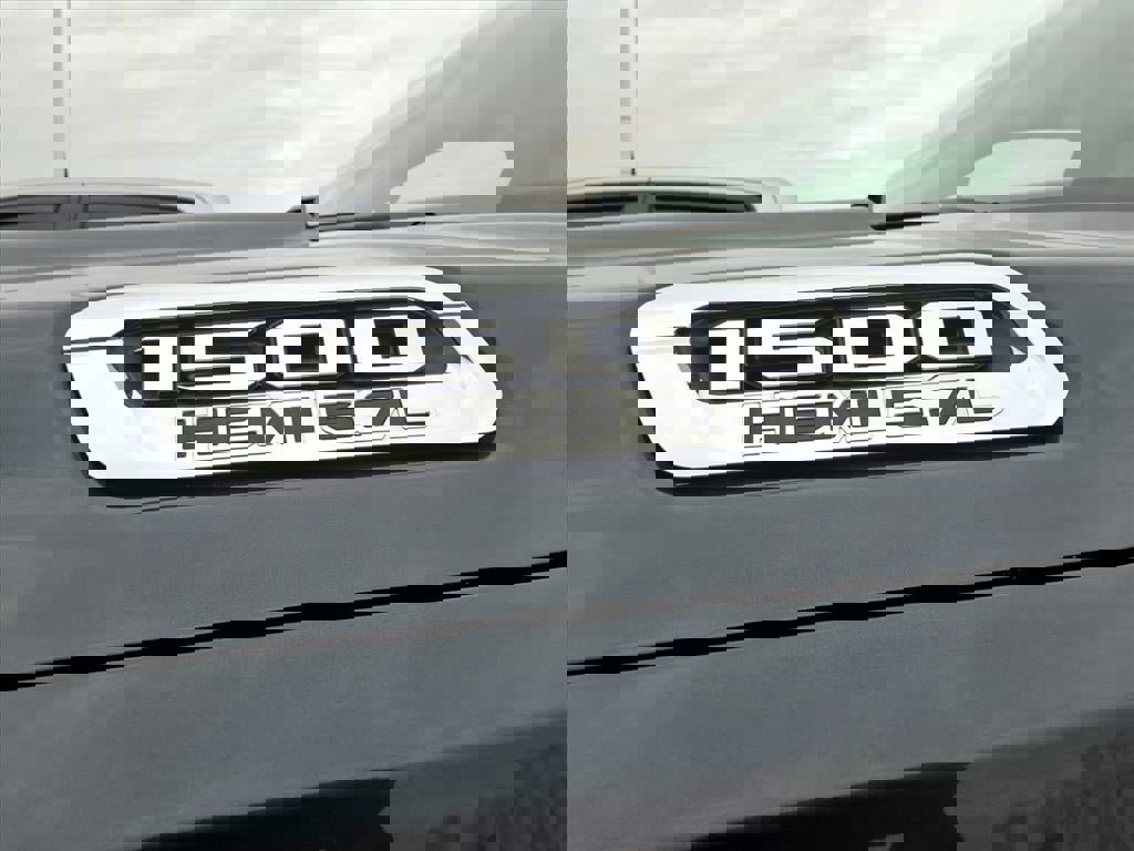 Used 2021 RAM 1500 Big Horn image 7