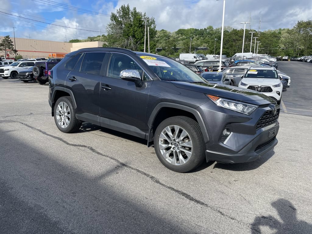Certified 2019 Toyota RAV4 XLE Premium w/ Cold Weather Package AWD/4WD image 6