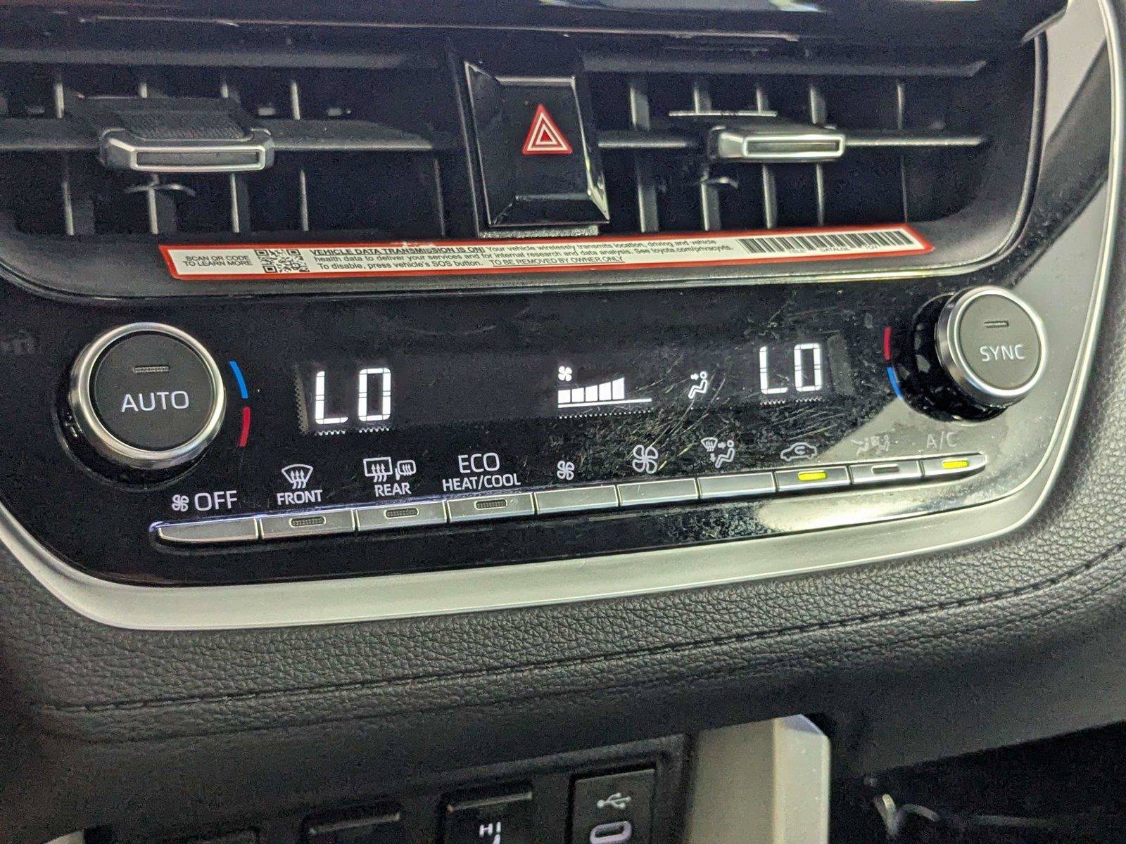 Certified 2025 Toyota Corolla Cross XLE FWD image 23