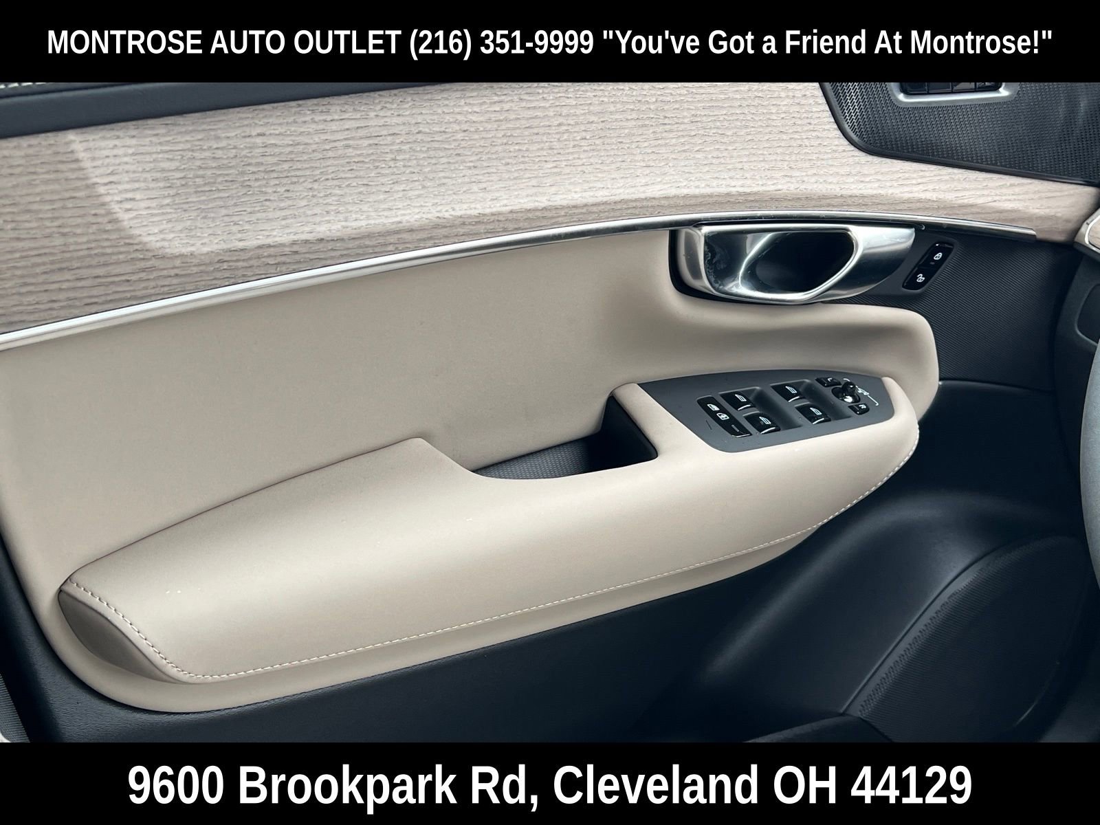 New 2026 Volvo XC90 B5 Plus w/ Protection Package Premier image 31