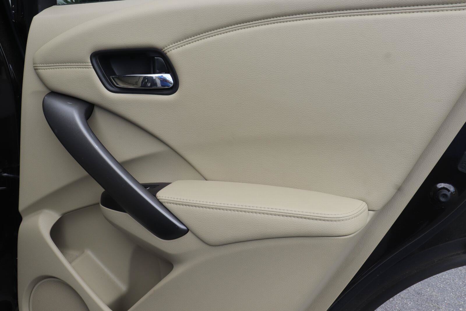 Used 2015 Acura RDX FWD w/ Technology Package image 20