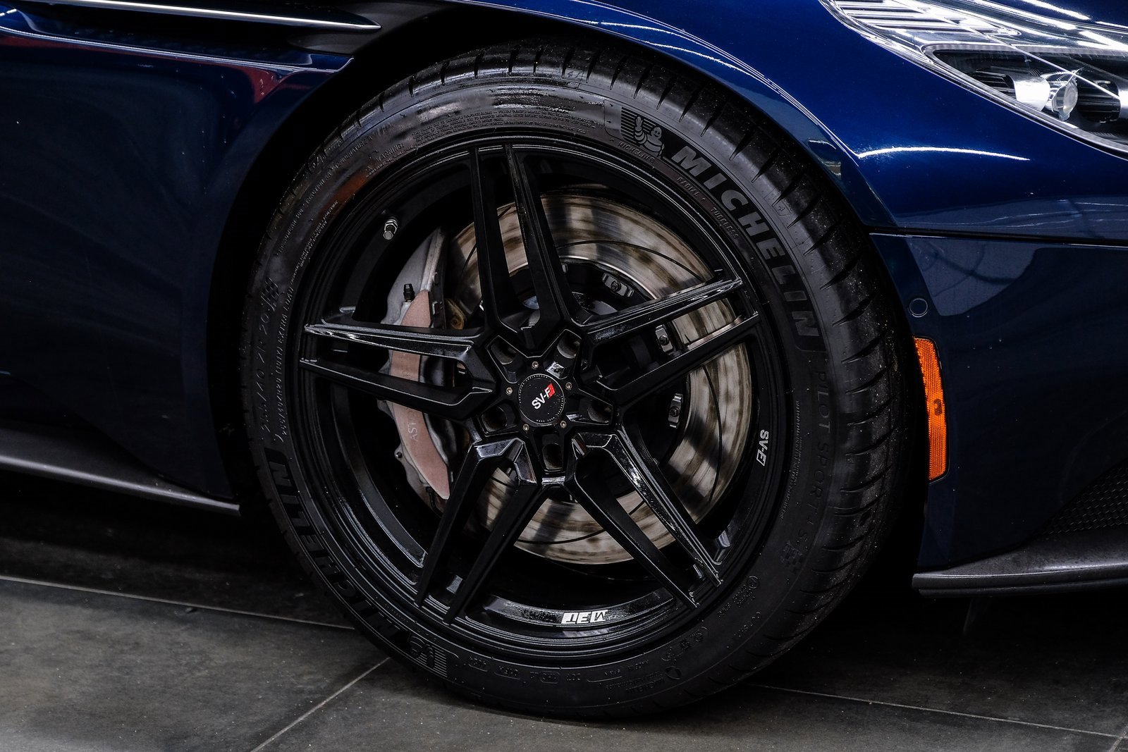 Used 2018 Aston Martin DB11 V12 image 62