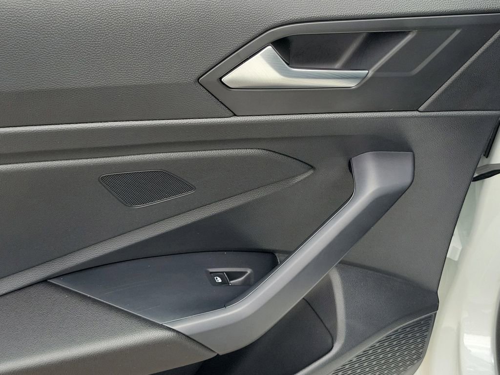 Certified 2023 Volkswagen Jetta SE FWD image 10
