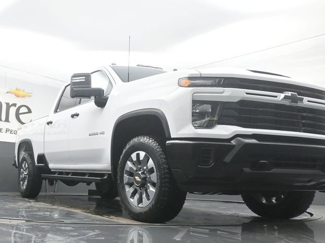 New 2026 Chevrolet Silverado 2500 Custom w/ Custom Convenience Package image 3