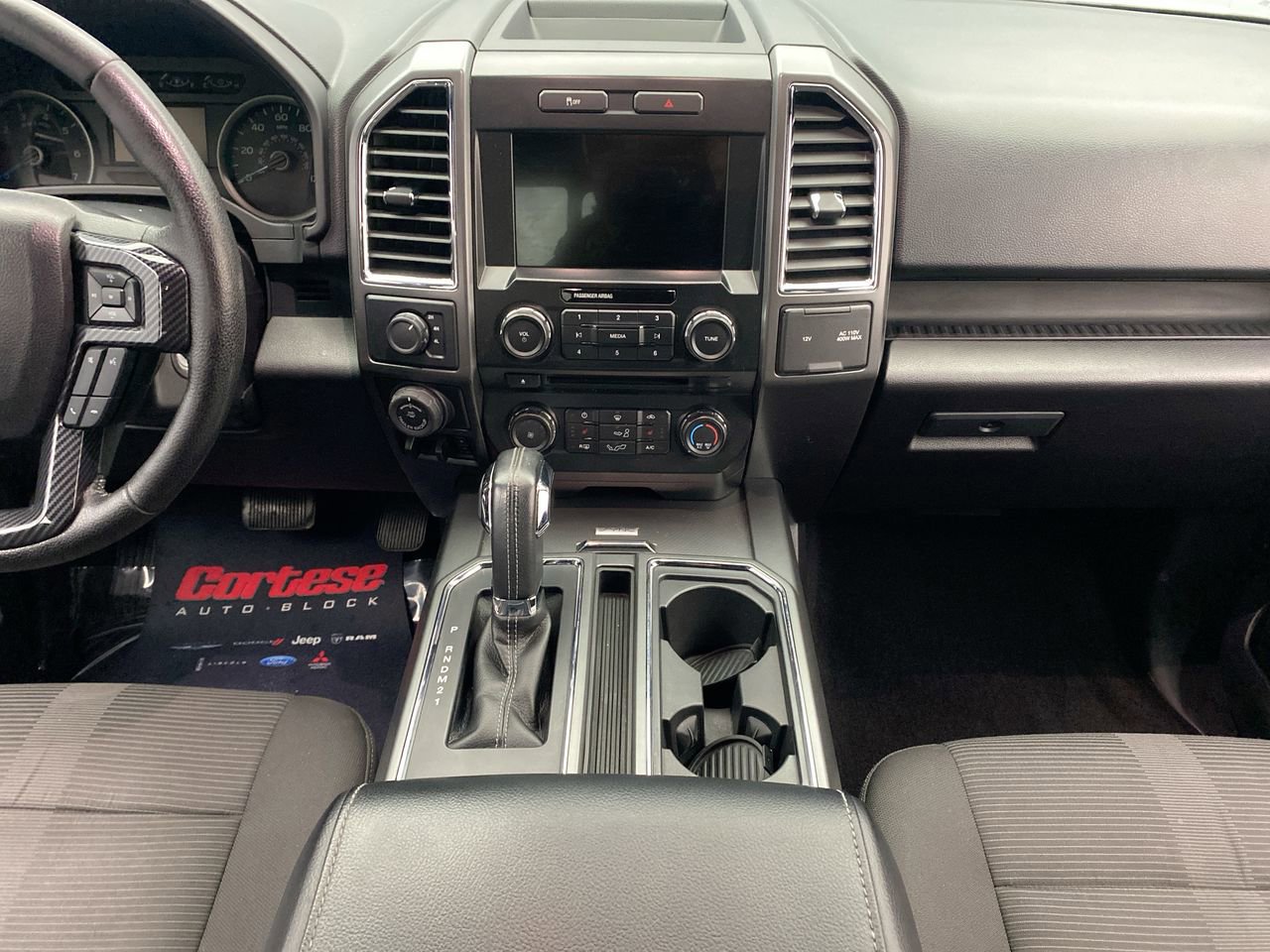 Used 2016 Ford F150 XLT w/ Equipment Group 302A Luxury AWD/4WD image 21