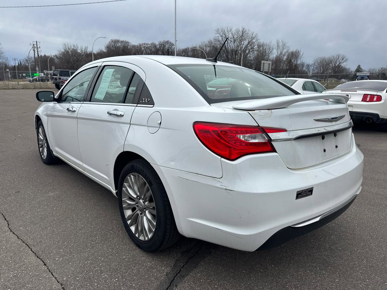 Used 2011 Chrysler 200 Limited FWD image 7