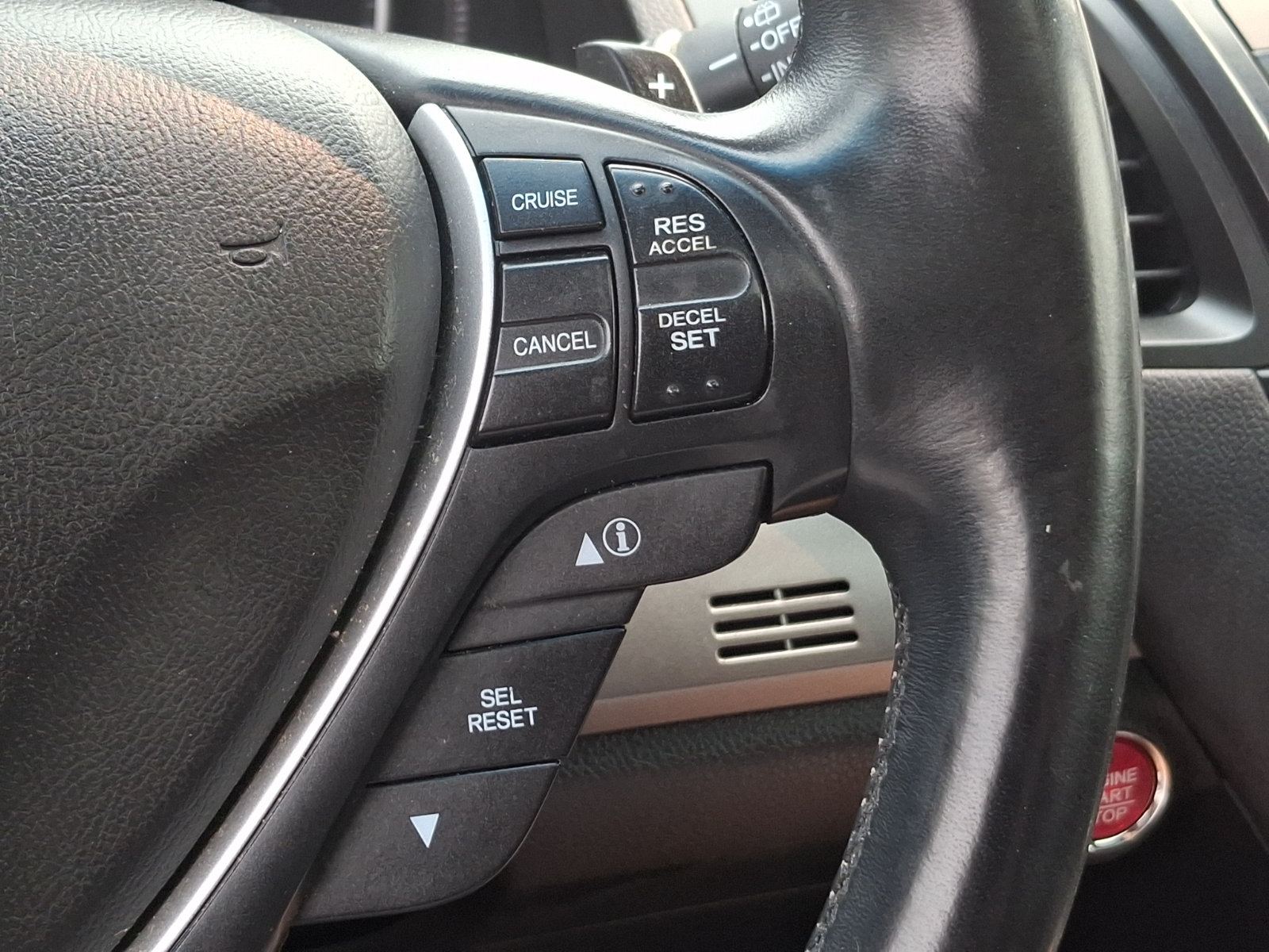 Used 2014 Acura RDX w/ Technology Package AWD/4WD image 23