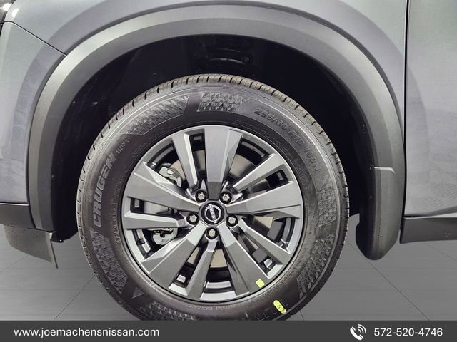 New 2026 Nissan Pathfinder SV AWD/4WD image 10