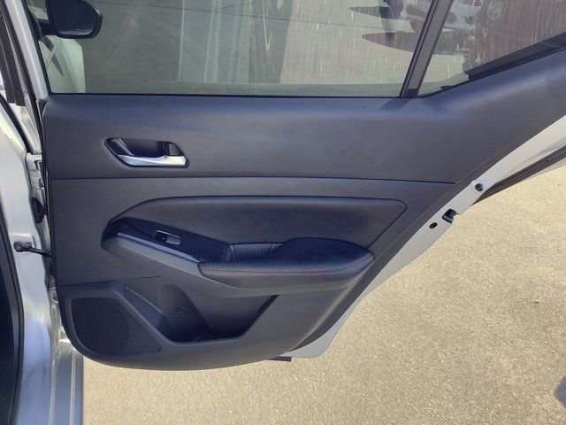 Used 2024 Nissan Altima 2.5 SR image 34