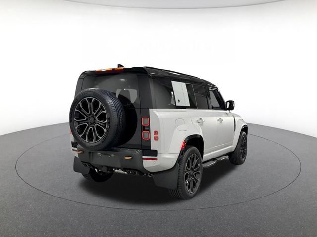 New 2026 Land Rover Defender 110 OCTA AWD/4WD image 5