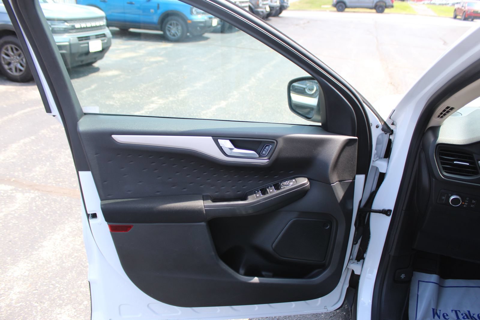Used 2020 Ford Escape SE Sport FWD image 20