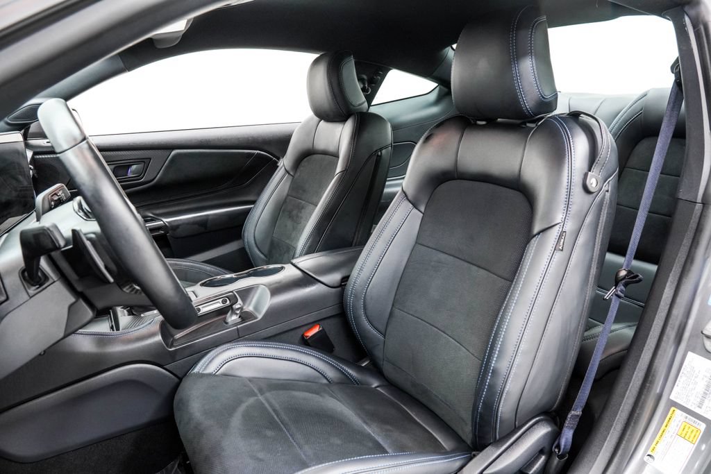 Used 2025 Ford Mustang Dark Horse RWD image 15