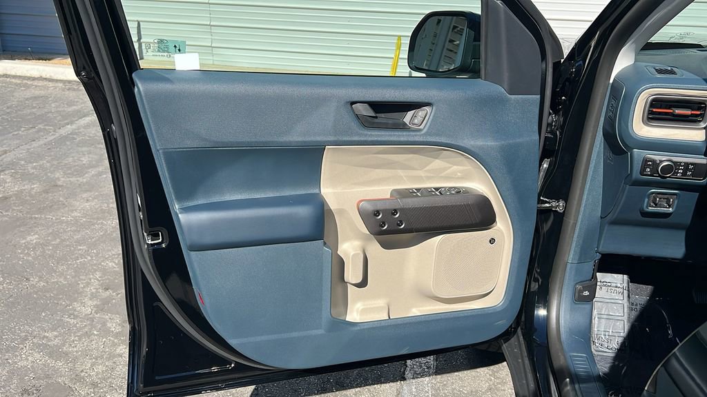 New 2025 Ford Maverick Lariat w/ 4K Tow Package image 12