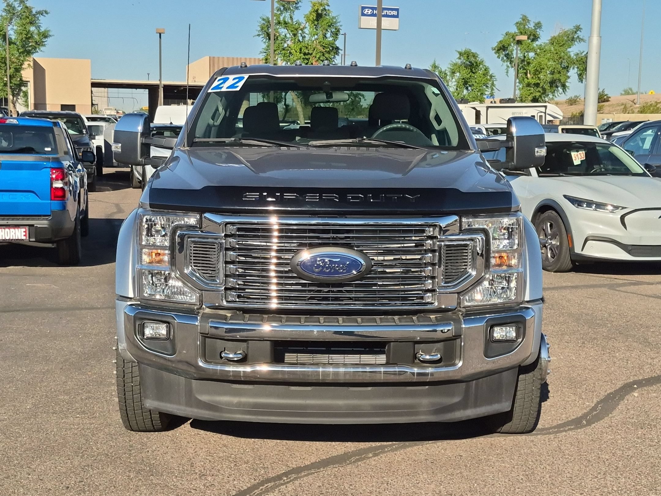 Certified 2022 Ford F450 XLT w/ XLT Premium Package RWD image 2