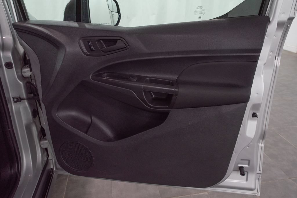 Used 2015 Ford Transit Connect XL FWD image 16