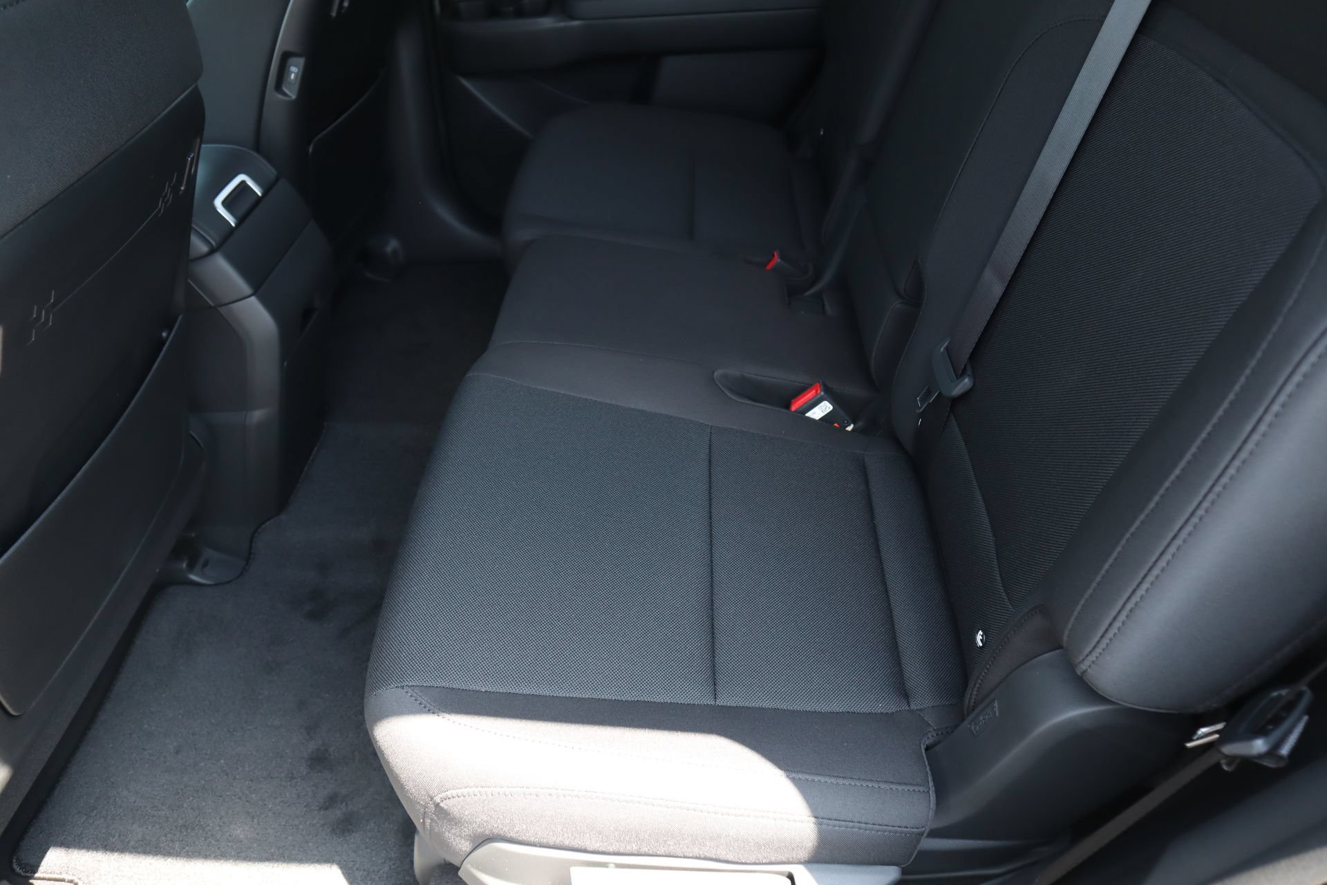 New 2026 Hyundai Santa Fe SE FWD image 16