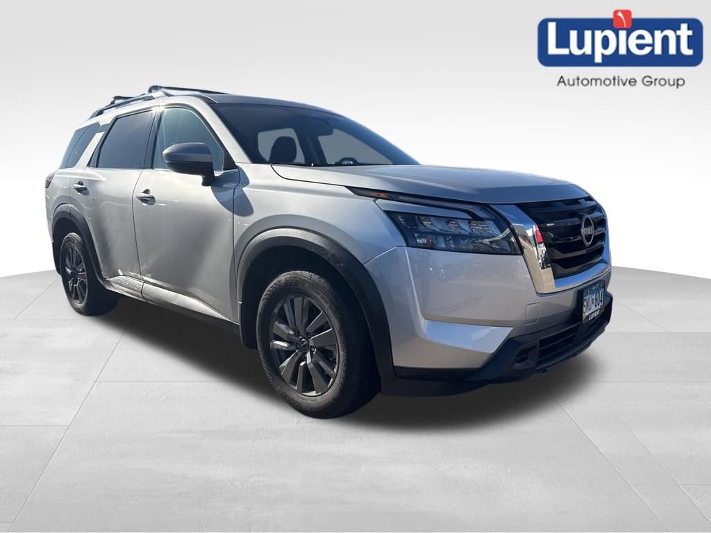 Used 2025 Nissan Pathfinder SV