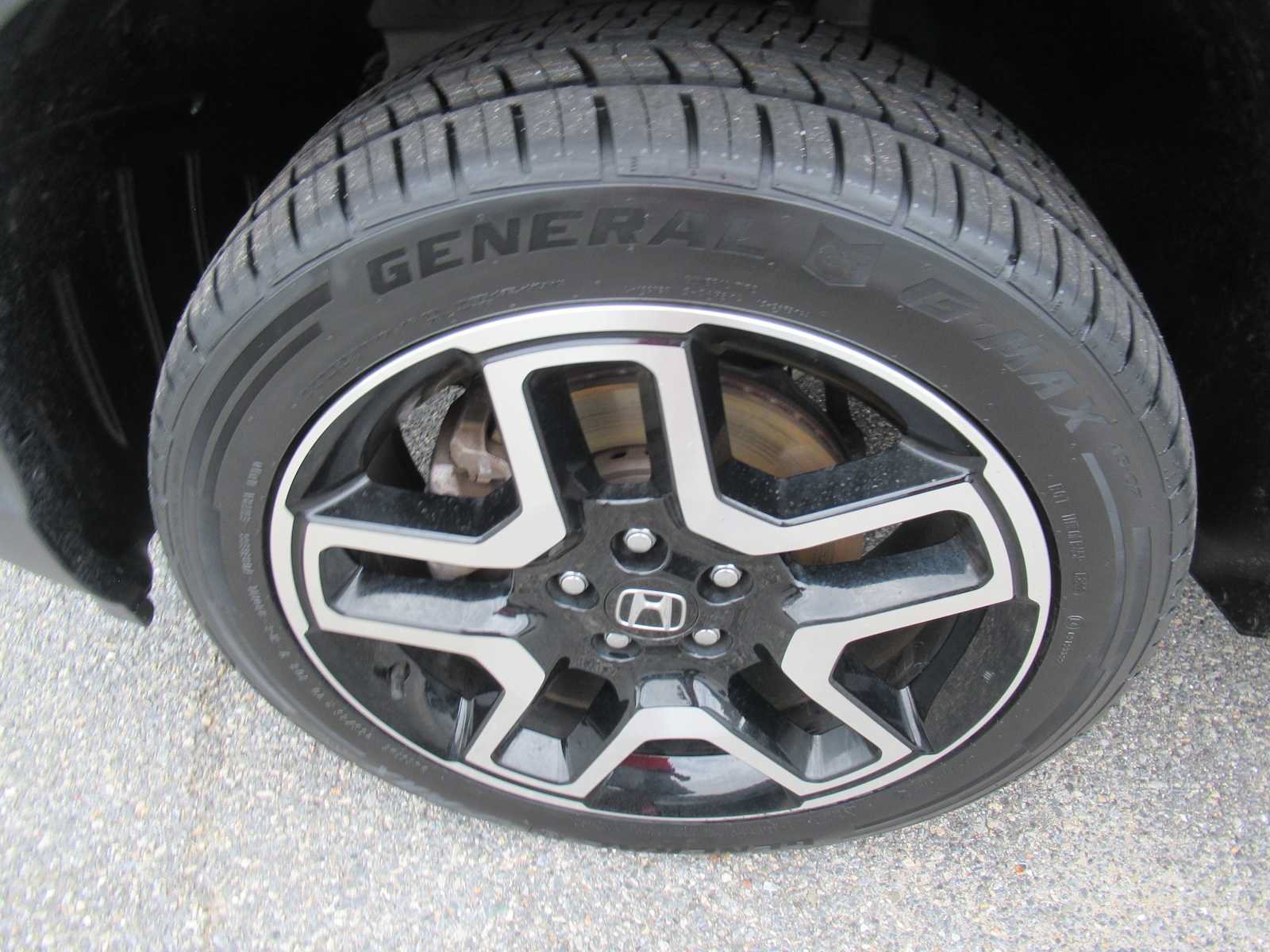 Used 2022 Honda Passport Elite image 11