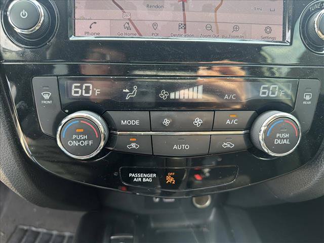 Used 2019 Nissan Rogue SV w/ Premium Package FWD image 15