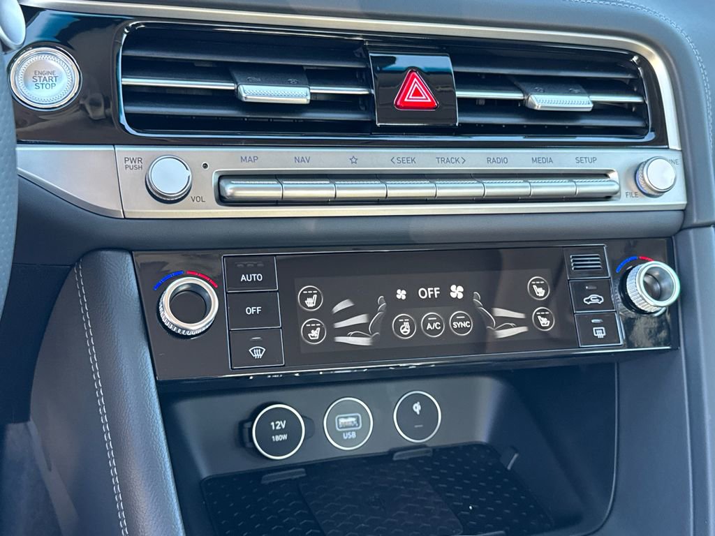 New 2026 Genesis G70 2.5T Prestige image 30