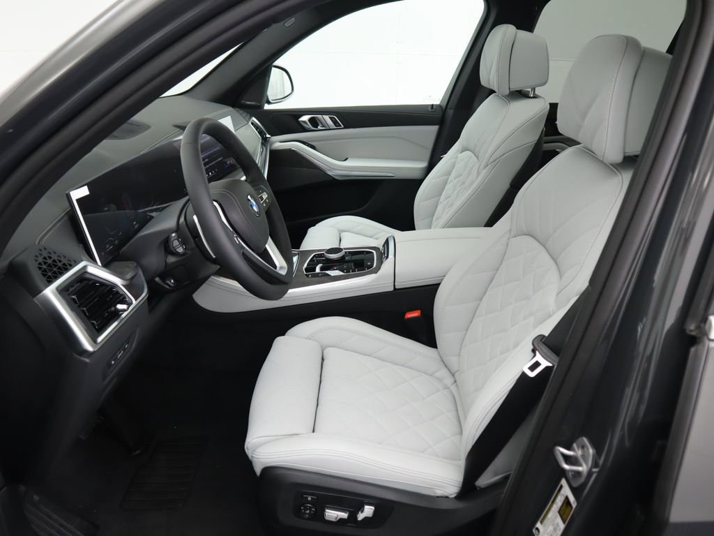 Used 2026 BMW X5 sDrive40i w/ Climate Comfort Package image 21