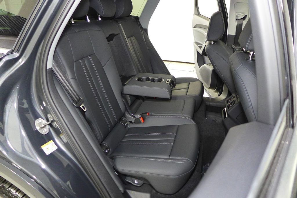 Used 2025 Audi Q5 Premium Plus w/ Premium Plus AWD/4WD image 20