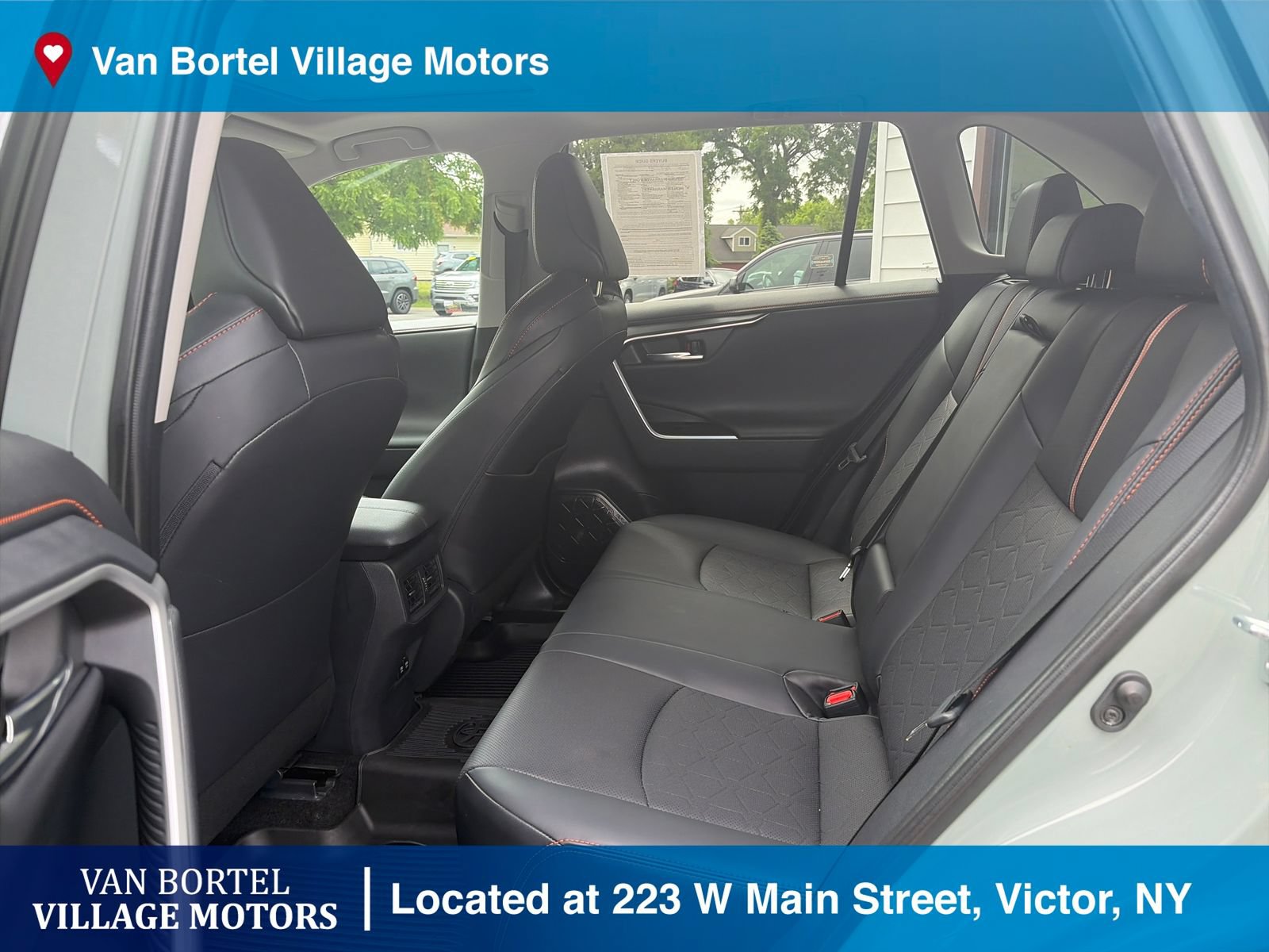 Used 2019 Toyota RAV4 Adventure w/ Cold Weather Package AWD/4WD image 29