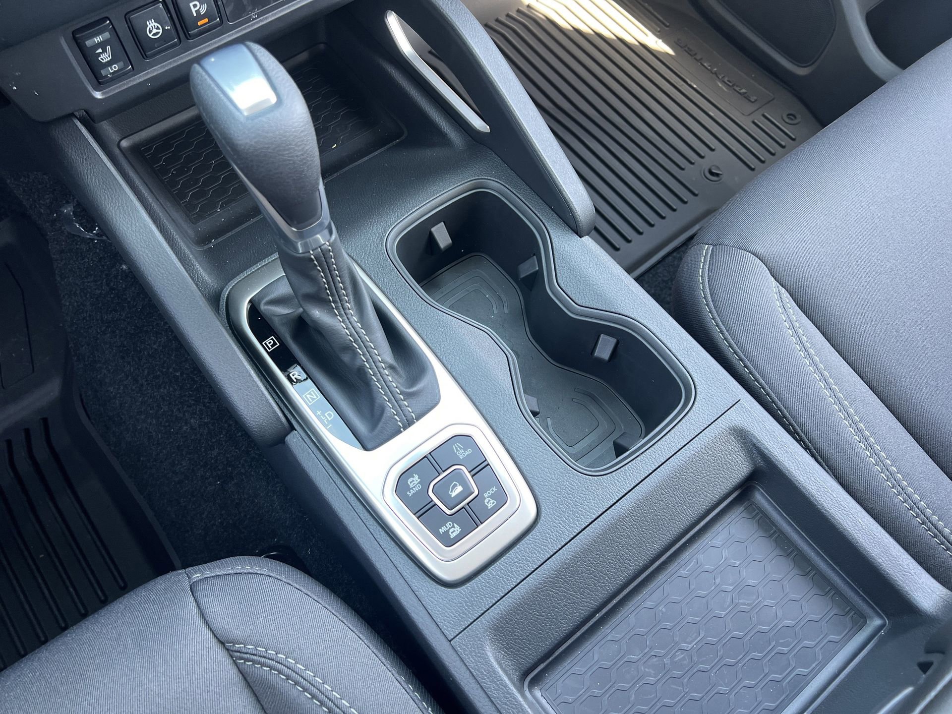 New 2026 Nissan Frontier SV w/ All-Weather Content Package image 8