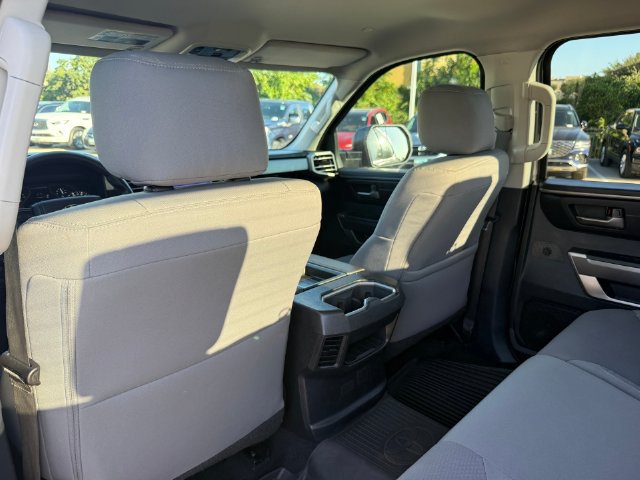 Used 2022 Toyota Tundra SR5 AWD/4WD image 28