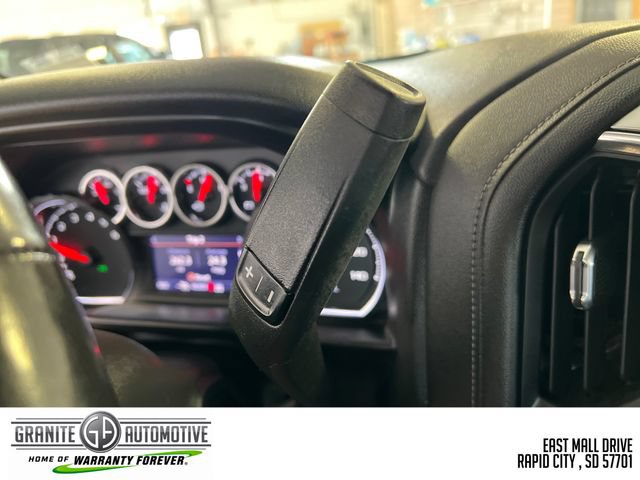 Used 2021 Chevrolet Silverado 1500 RST w/ Diesel Off-Road Package AWD/4WD image 17