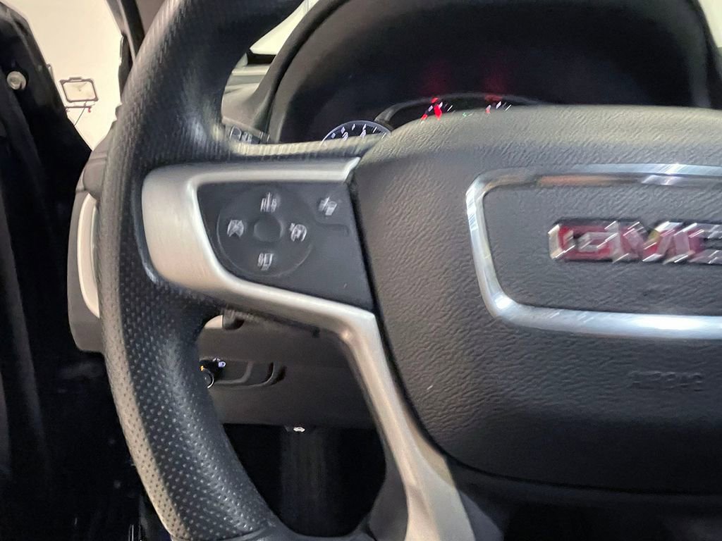 Used 2023 GMC Terrain SLE w/ Driver Convenience Package image 36