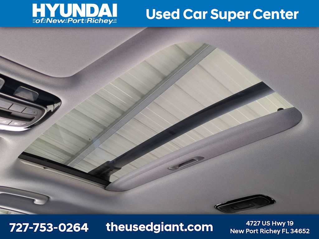 Used 2024 Hyundai Palisade SEL w/ Premium Package FWD image 24