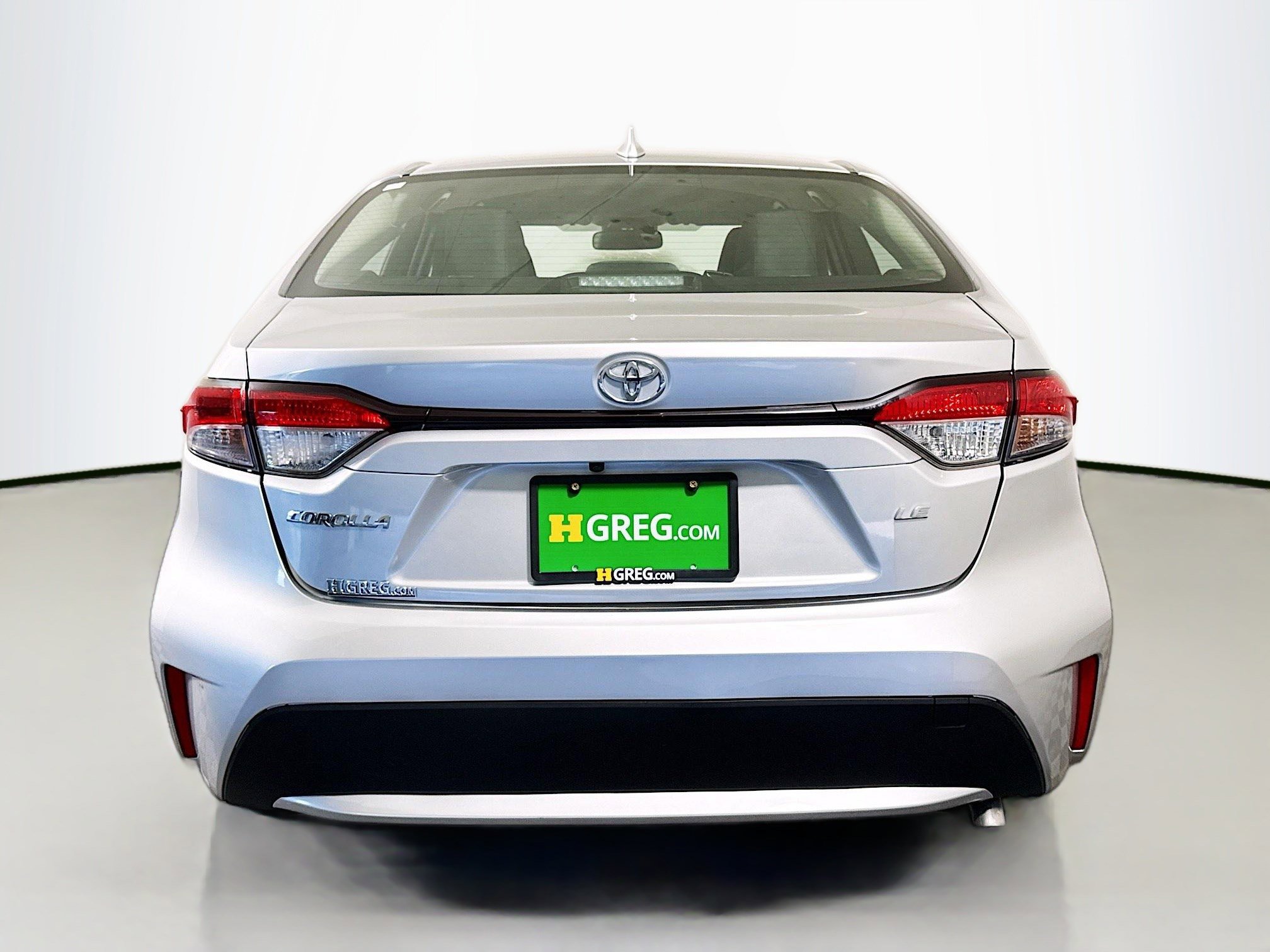 Used 2026 Toyota Corolla LE image 8