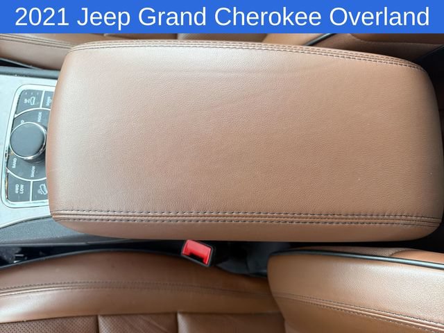 Used 2021 Jeep Grand Cherokee Overland AWD/4WD image 26
