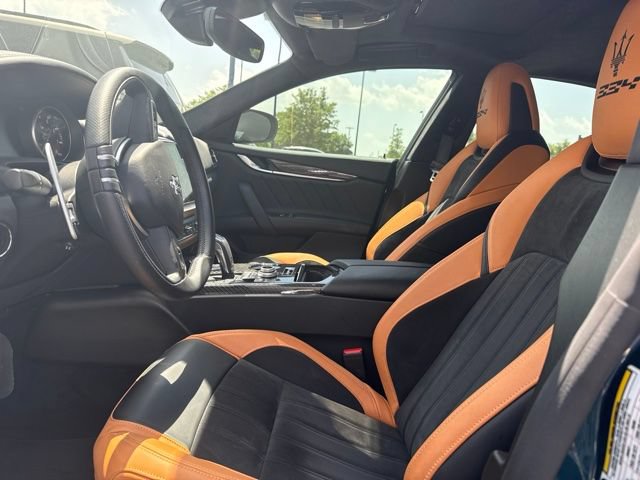 Used 2024 Maserati Ghibli Trofeo RWD image 9