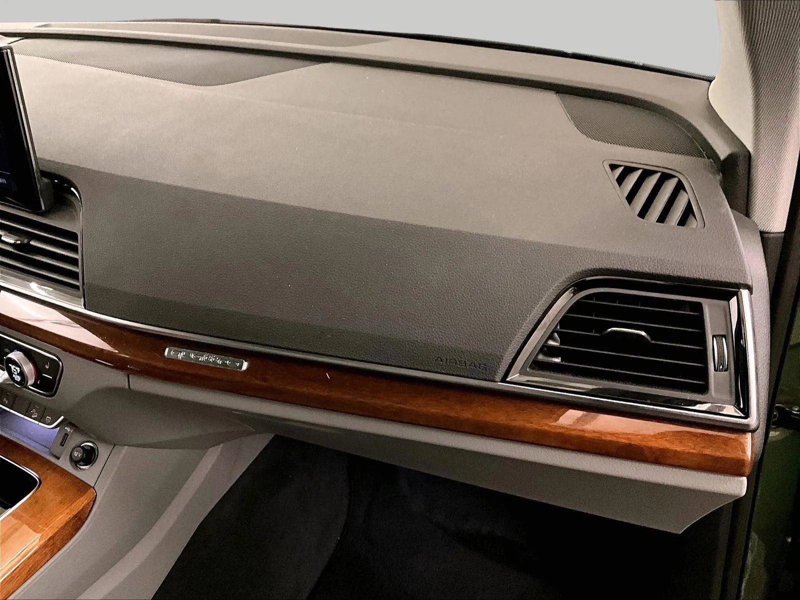 Used 2022 Audi Q5 2.0T Premium image 15